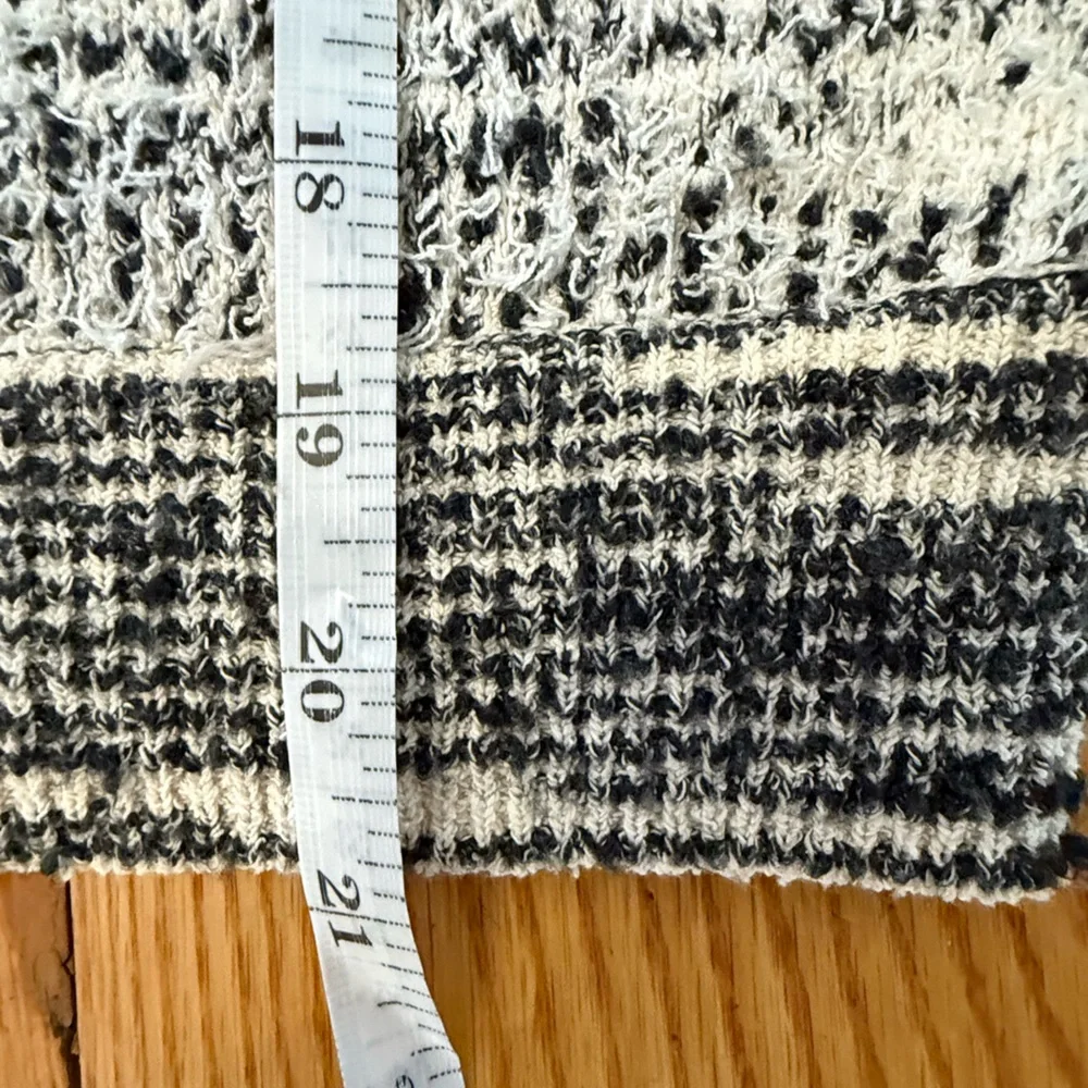 J. Crew Space Dyed Cream and Black Cardigan Classic Quiet Luxury Small
